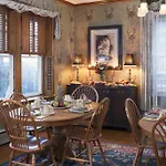 Harvest Moon Bed & Breakfast