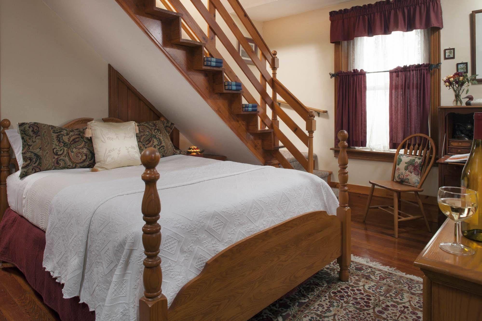 Bed & Breakfast Harvest Moon